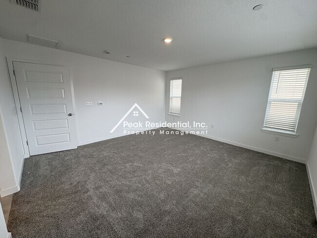 Building Photo - Brand New 4bd/2.5a Rancho Cordova Home With Loft-Must See!