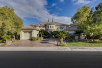 Building Photo - BEAUTIFUL LUXURY 5BEDROOM HOME IN GATED SU...