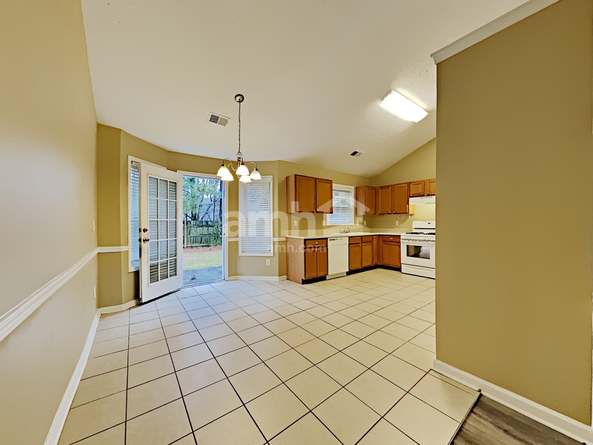 Building Photo - 3174 Baymount Way