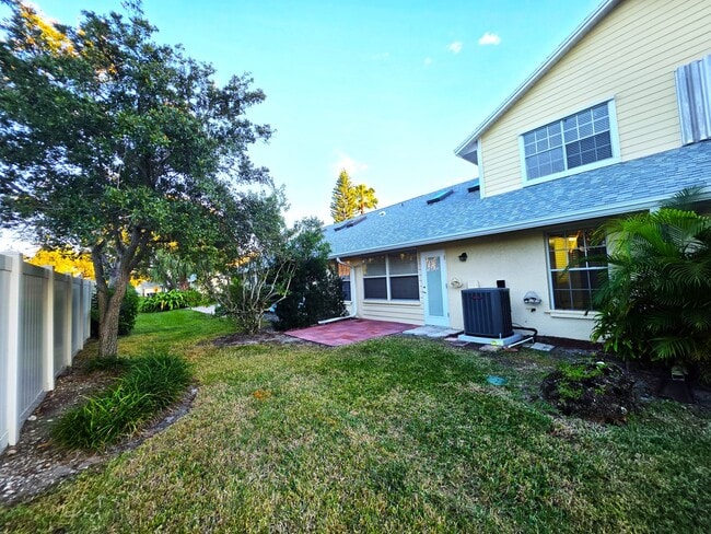 Building Photo - Vero Beach Rentals. Vero Beach Rent, LLC and Property Management Company