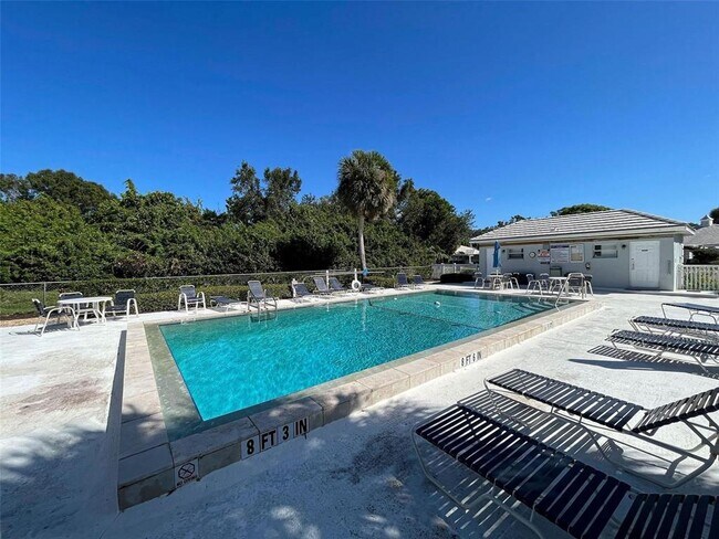 Building Photo - 314 Cerromar Way