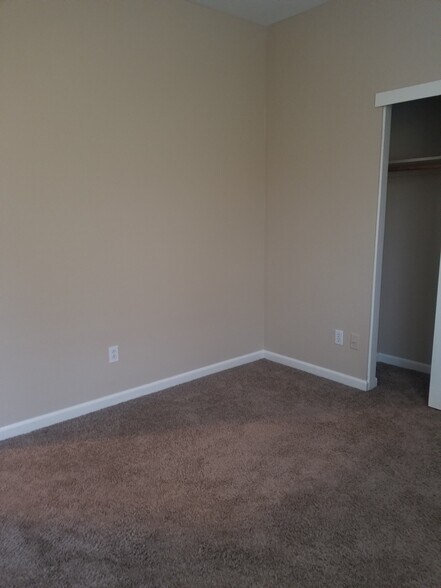 Building Photo - 5300 Janero Way