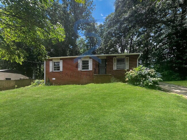 Primary Photo - 1017 Rebel Forest Dr SE