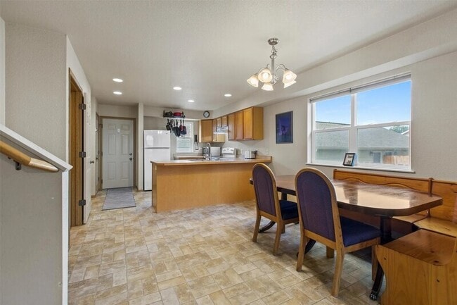 Building Photo - 4938 Potter Park Loop