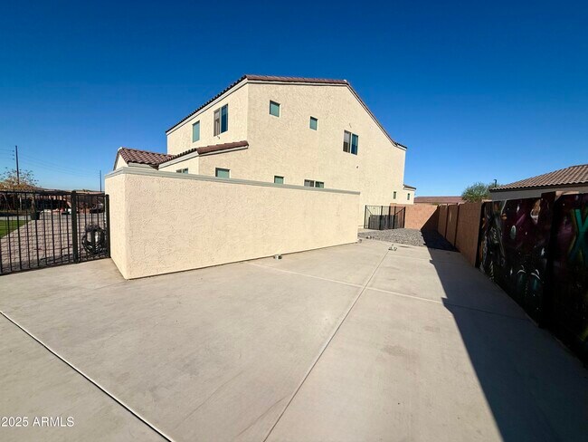 Building Photo - 37752 Bridlewood Ln
