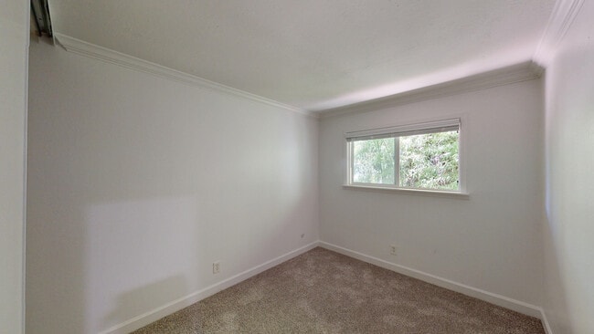 Building Photo - 18173 Happy Ln