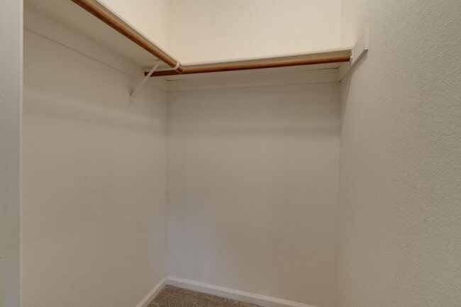 Building Photo - Stunning Folsom Split-Level Home with Pool & 3-Car Garage in Quiet Cul-De-Sac