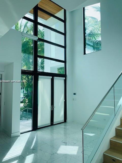 Building Photo - 785 Harbor Dr