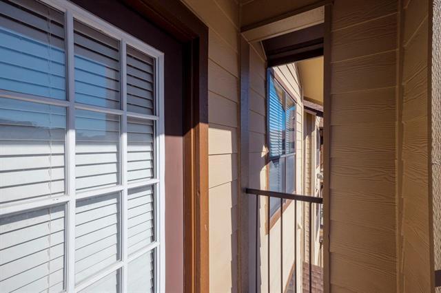 Building Photo - 9900 McNeil Dr