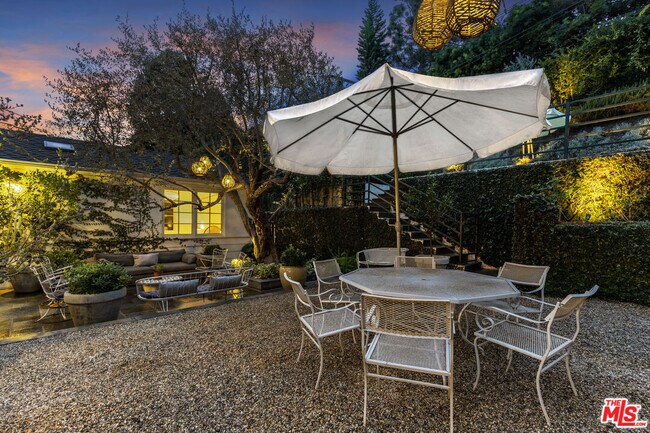 Building Photo - 163 Acari Dr