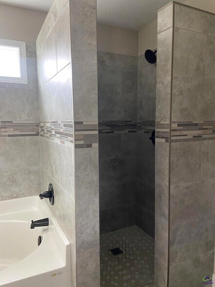 Building Photo - 315 Lasso Drive