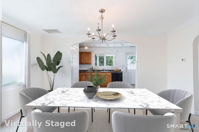 Building Photo - 16 Burwood Ave