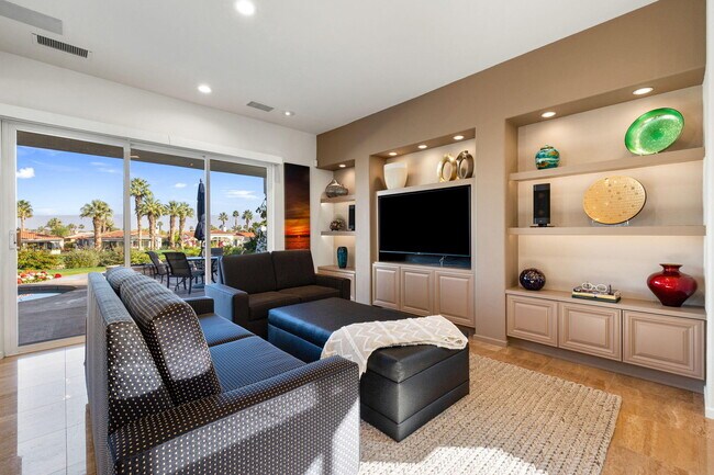 Building Photo - 410 Gold Canyon Dr