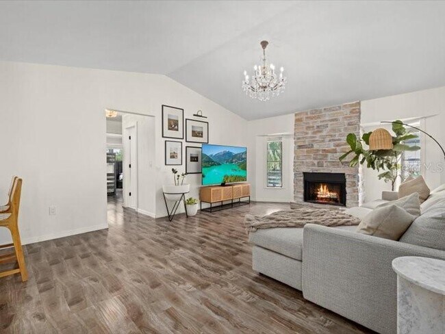 Building Photo - 15650 Prairie Creek Blvd