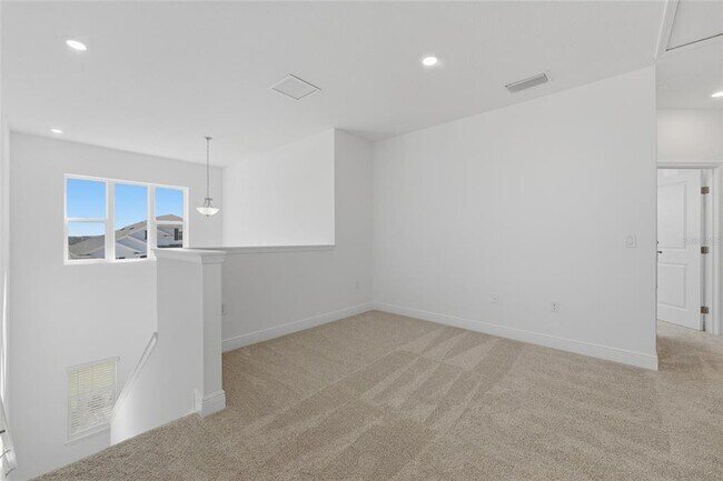 Building Photo - 2100 Maverick Ct