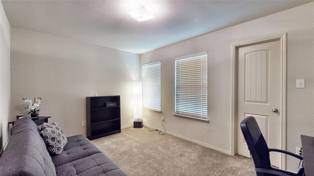 Building Photo - 8657 Star Thistle Dr