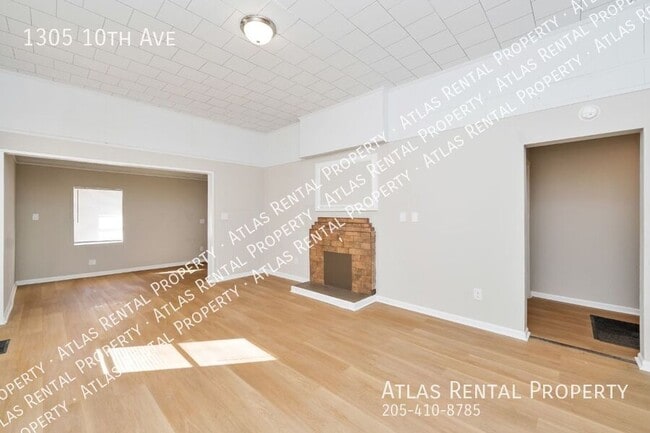 Building Photo - 1305 10th Ave