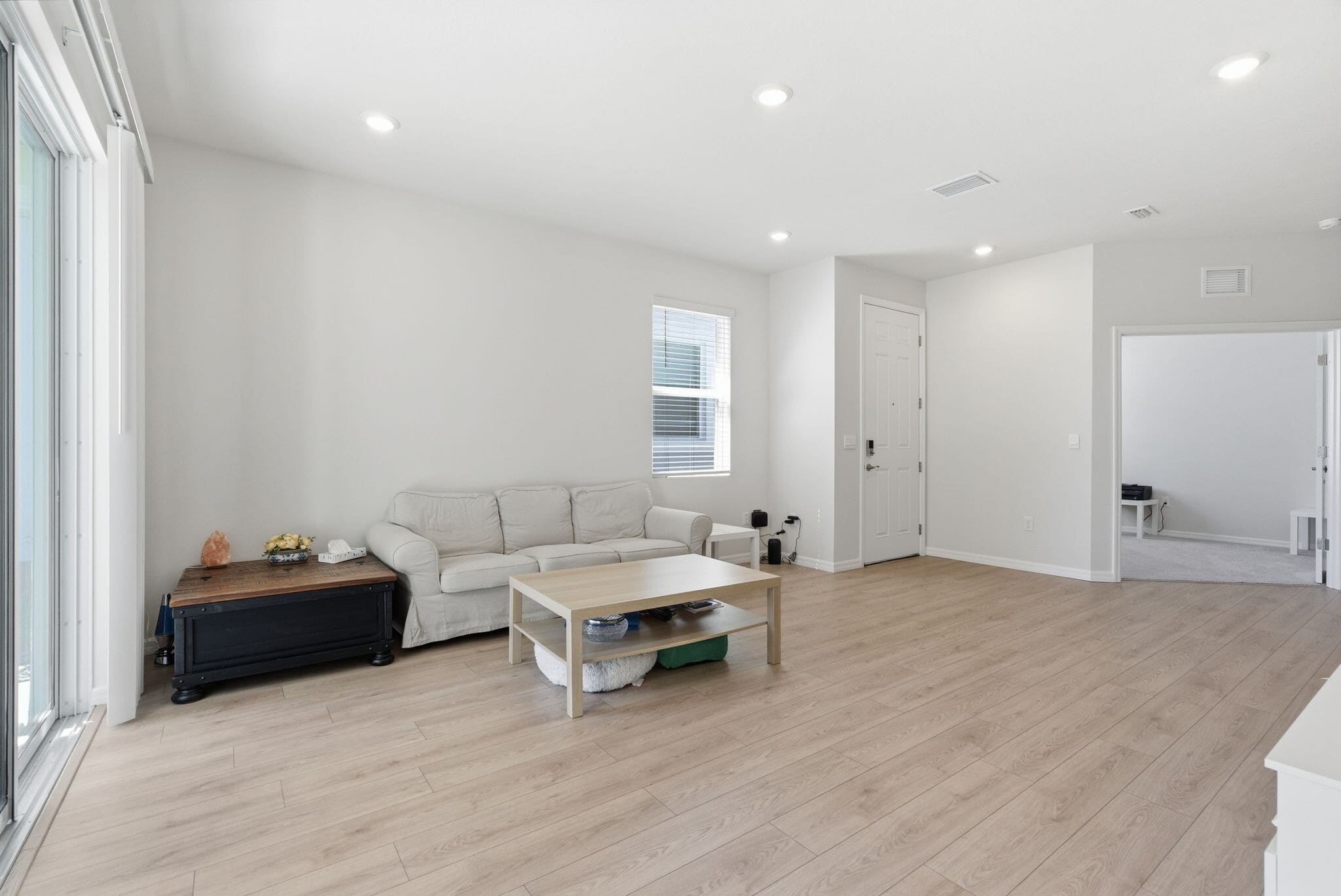 Building Photo - 857 157th Ct E