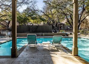 Building Photo - 10432 High Hollows Dr