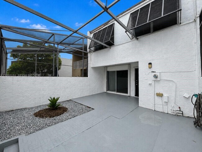 Building Photo - 9780 SW 92nd Terrace