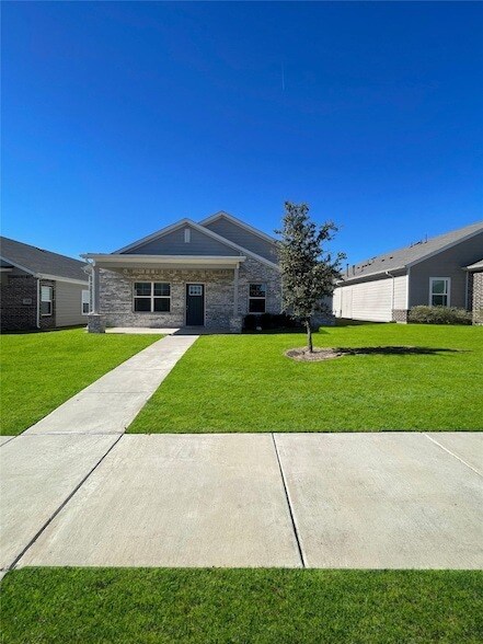 Building Photo - 4116 Sarno Dr