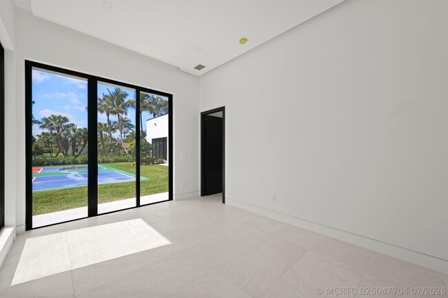 Building Photo - 6676 NW 66th Way