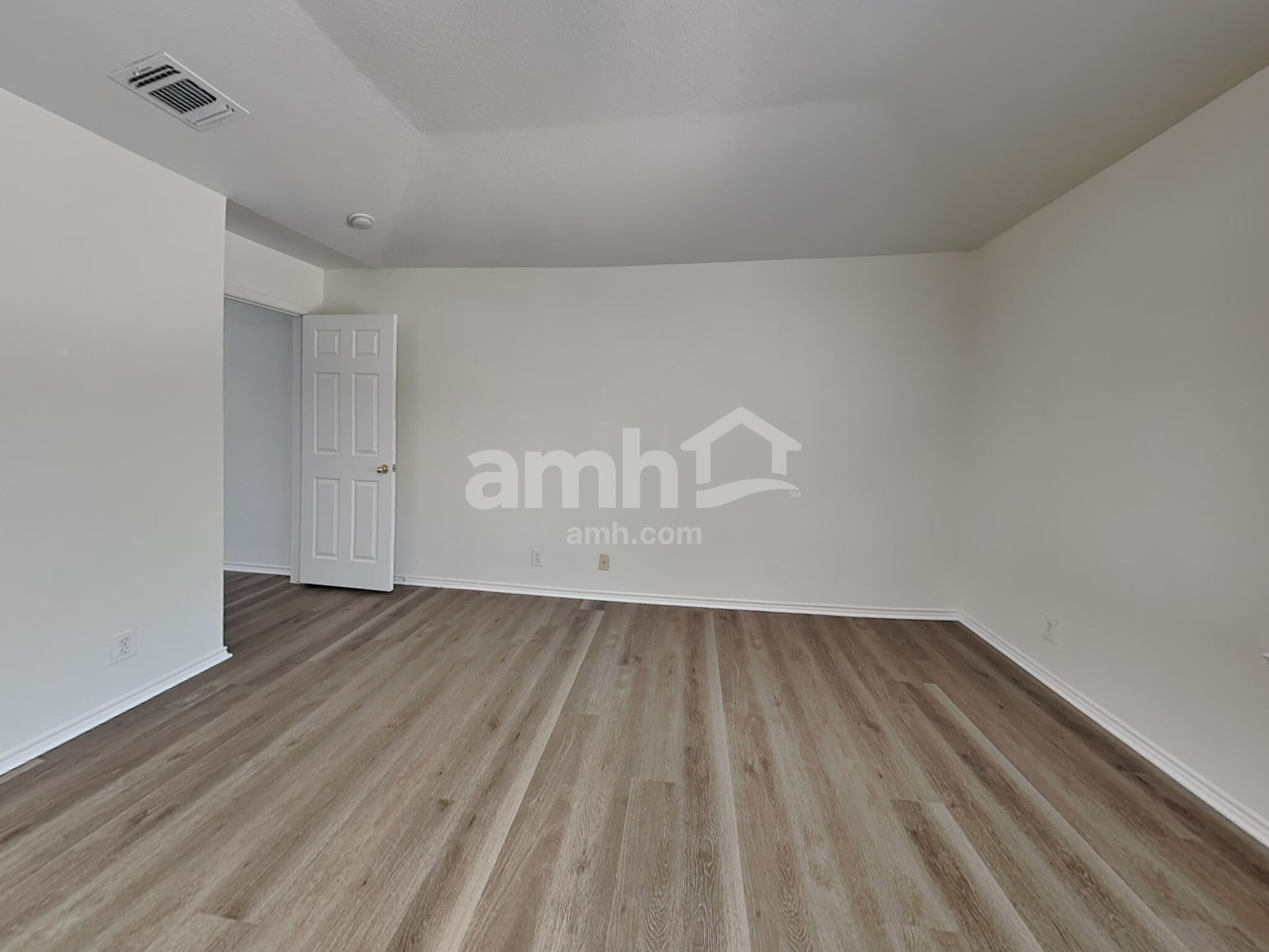 Building Photo - 3312 Whisper Bluff