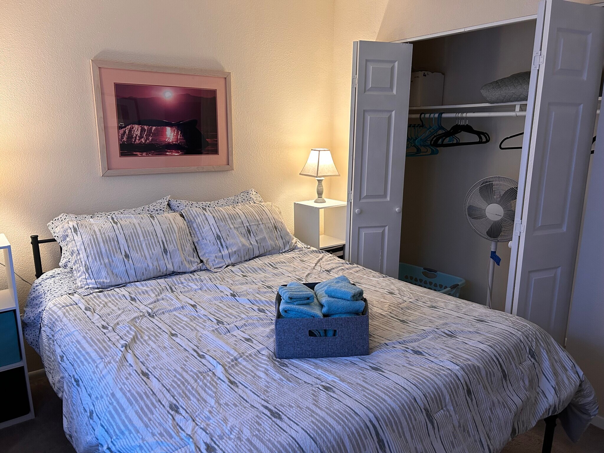 Building Photo - 1720 Beaver Pl