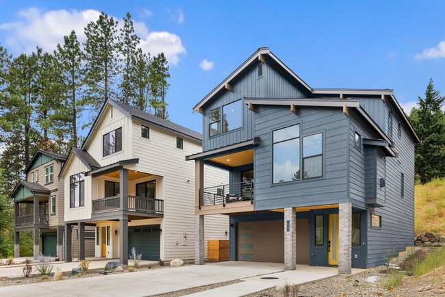 Building Photo - MAJOR RENT REDUCTION Brand New 4-Bedroom H...