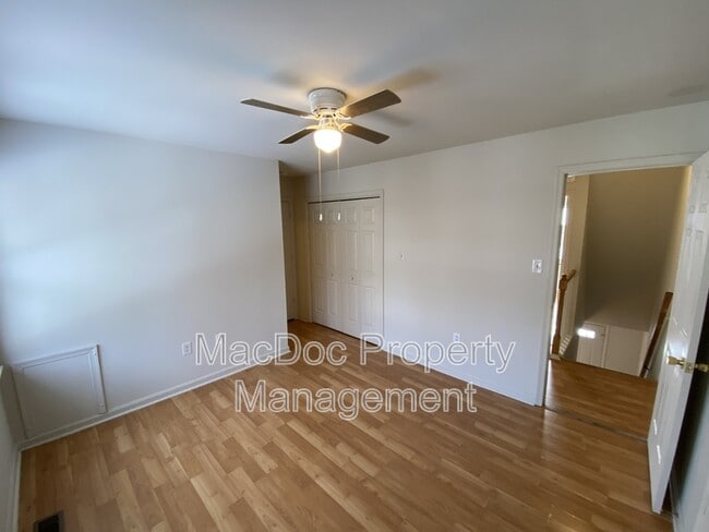 Building Photo - 212 Farrell Ln