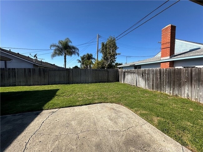 Building Photo - 6171 Winslow Dr