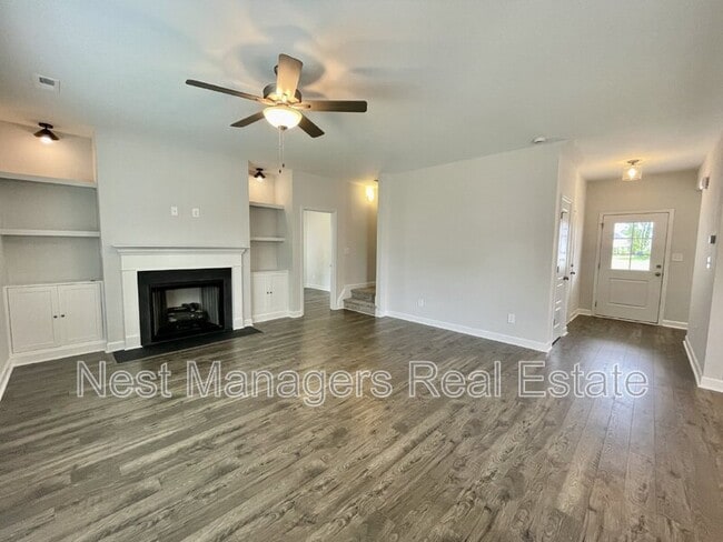 Building Photo - 1108 Mayfern Dr