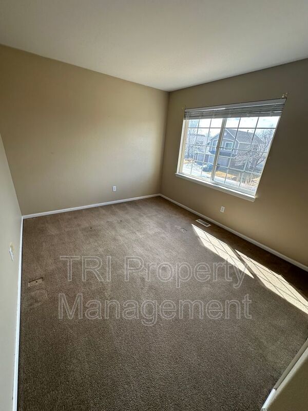 Building Photo - 122 Whitney Ct