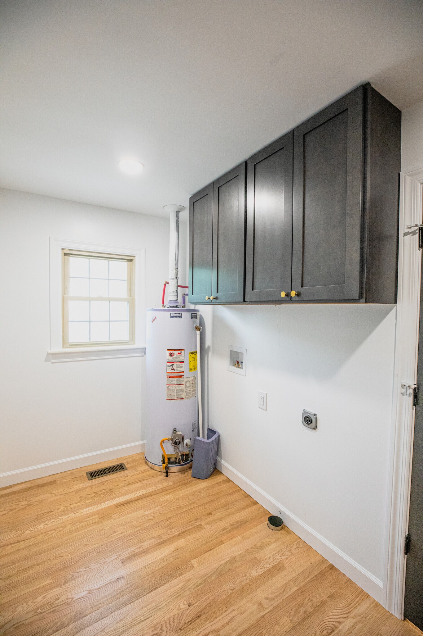 Building Photo - 200 Sewanee Cir