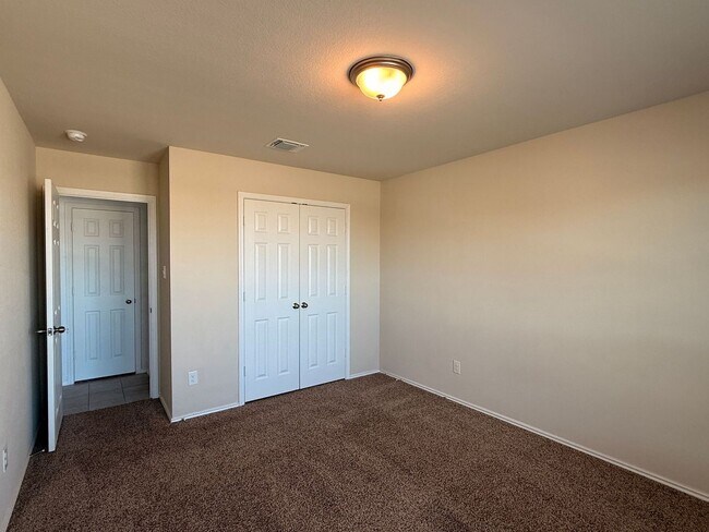 Building Photo - NEW IN MANAGEMENT - AVAILABLE NOW!