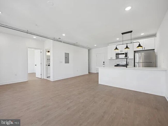 Building Photo - 1614 Ridge Ave