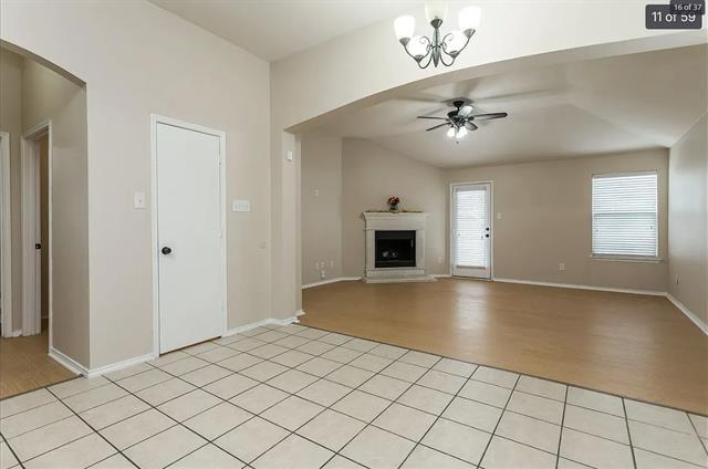 Building Photo - 6440 Stone Lake Dr