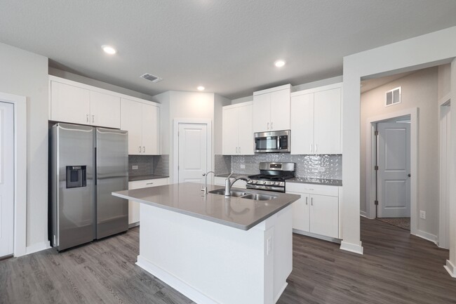 Building Photo - 311 Ravens Crst Dr