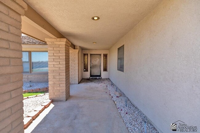 Building Photo - 3294 S Pinto Wy