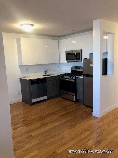 Building Photo - 67 Shawmut St