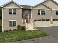 Building Photo - 717 Northampton St