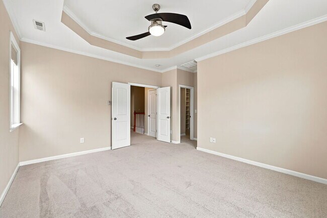 Building Photo - 7215 Ladbrooke St