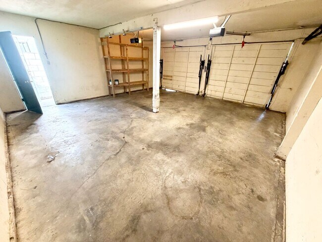 Building Photo - M 1616 S Atlantic