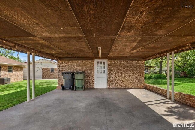 Building Photo - 4428 Sisk Rd