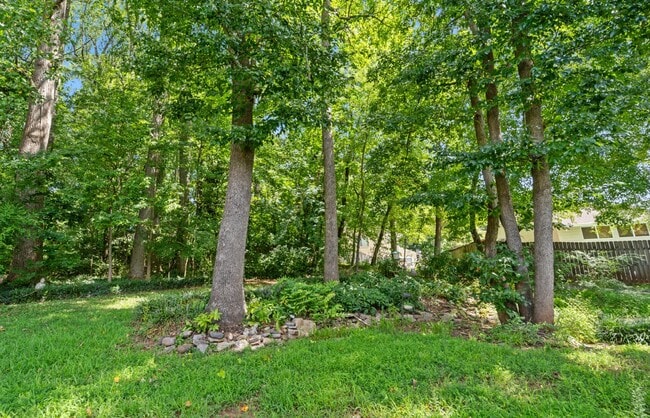 Building Photo - A Nature Lover's Dream Home!
