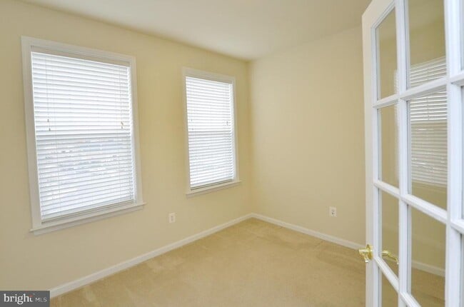 Building Photo - 22676 Verde Gate Terrace
