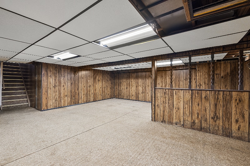 Building Photo - 35715 Maureen Dr