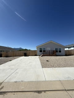 Building Photo - 204 Onandaga Ave