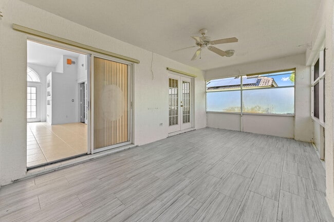 Building Photo - 681 SW Saragossa Ave