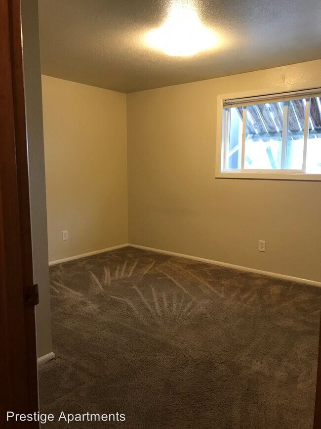 Building Photo - 7902 27th St W